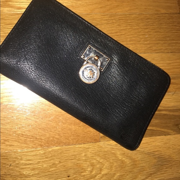Michael kors wallet - Picture 1 of 7